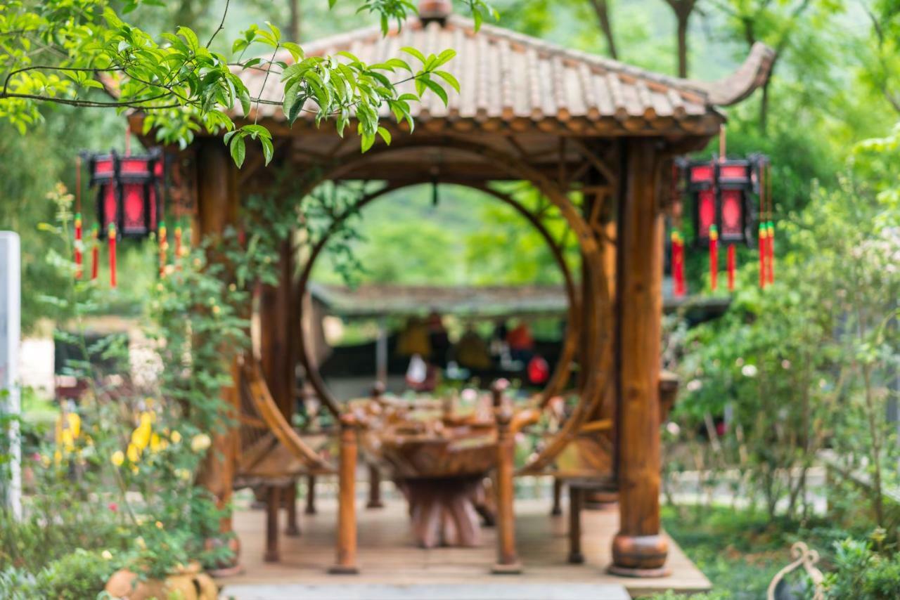 Yangshuo Longting Hotel Guilin Exterior photo